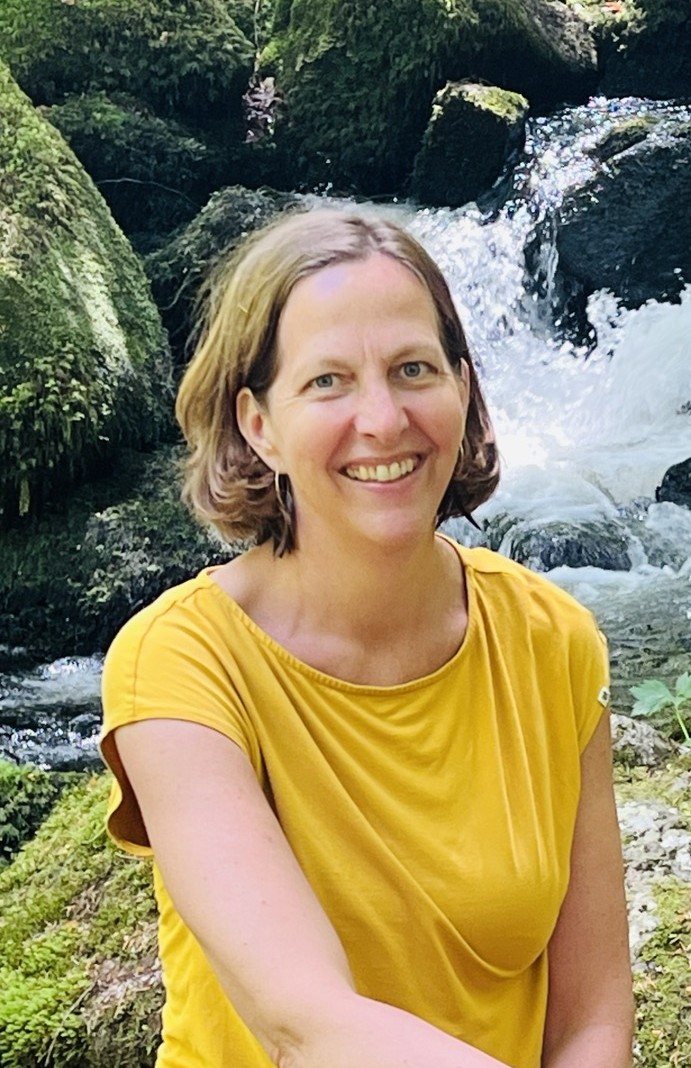 Annette Kirbach